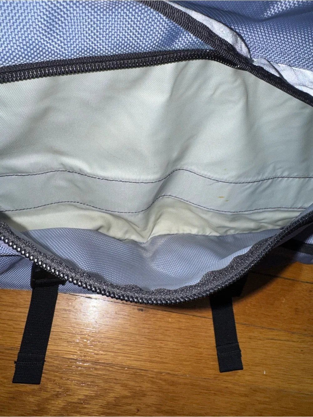 Patagonia large messenger bag
